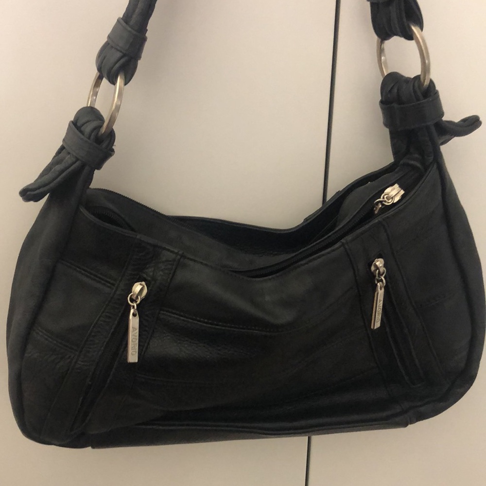 Fantastic Italian Avorio leather messenger bag 7.5x14